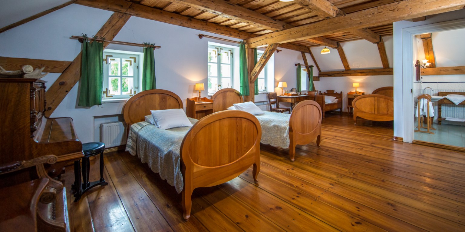 palace manor hotel restaurant indkvartering lejligheder værelser i Polen Mazury